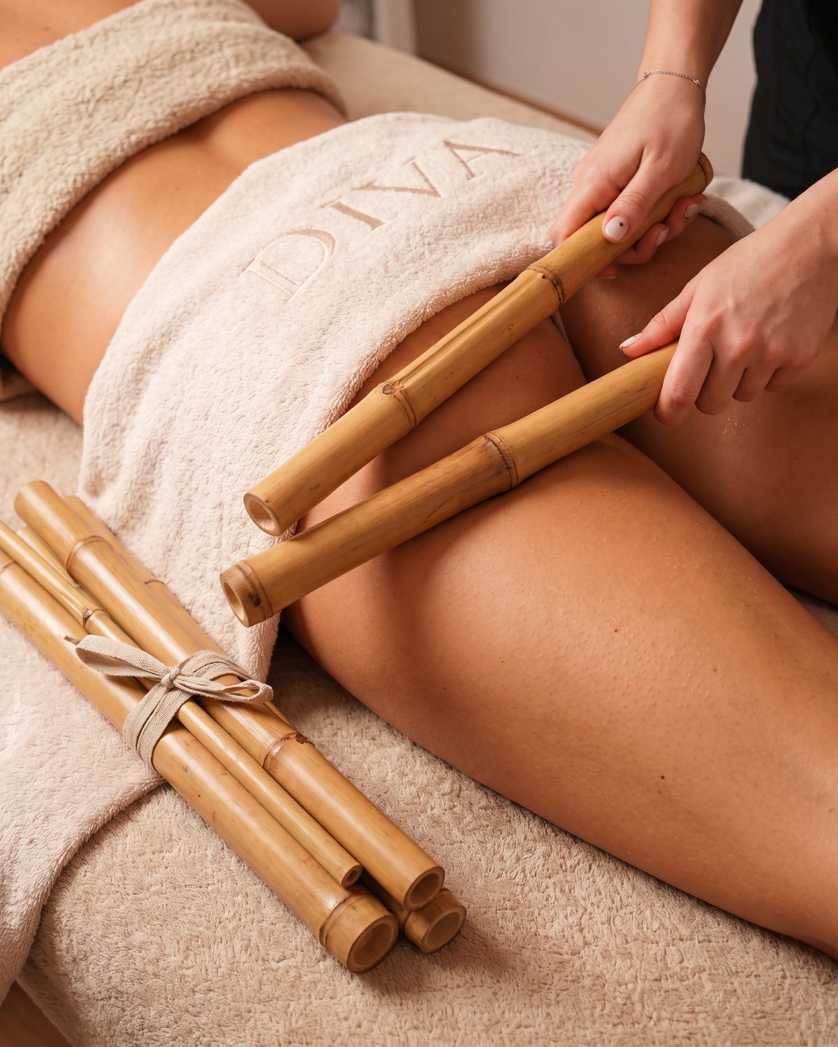 Liposculptură cu bambus